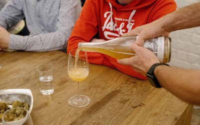 12175-Visit an urban winery and taste food and beer pairings with Alexis, brewer